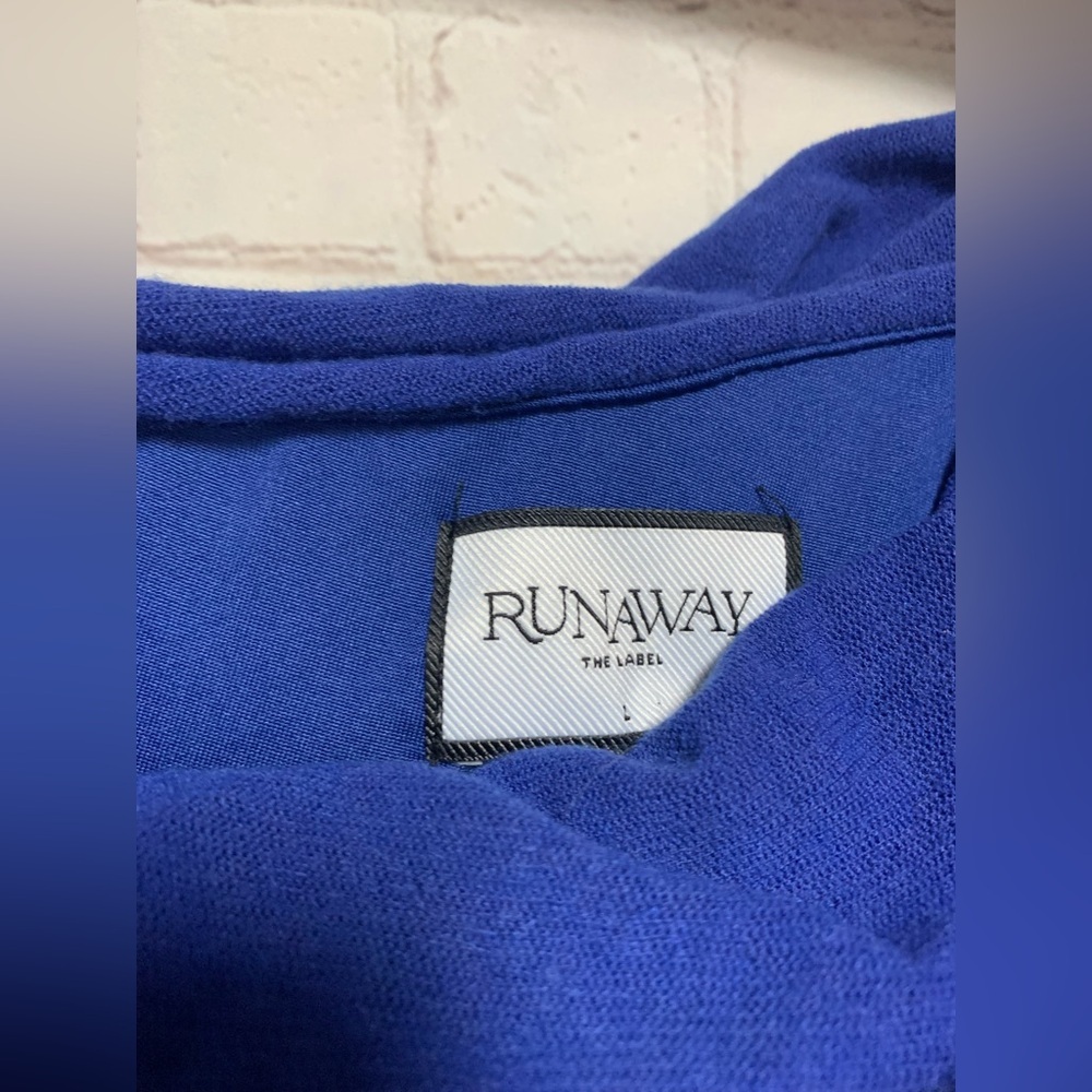 Runway The Label Candor Ruched Bodycon Off the Shoulder Knit Cobalt Dress Size L - Picture 4 of 7